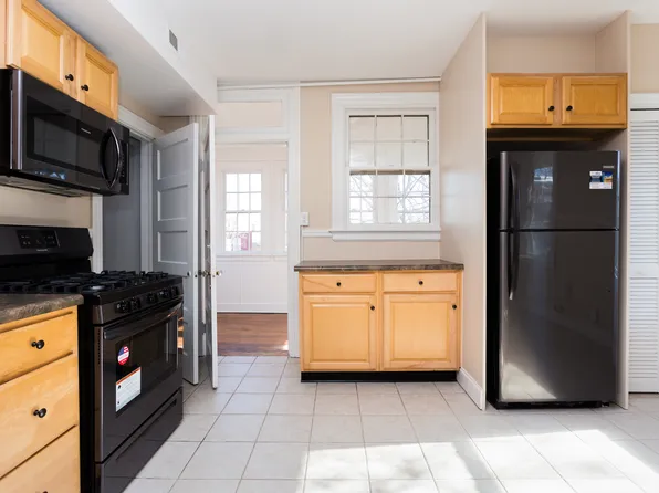412 W Marshall St APT 1, Richmond, VA 23220