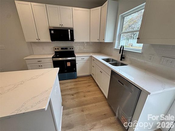 5th image of 620 Ratchford Ave