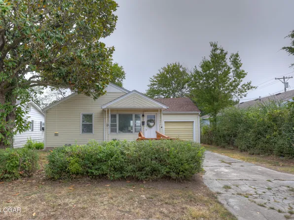 1418 W 5th St, Joplin, MO 64801