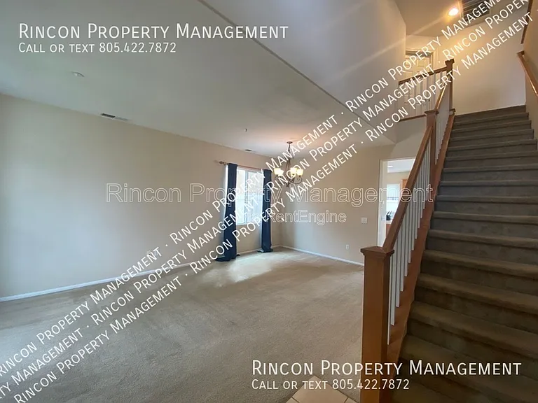 2922 Dunkirk Dr — Photo 2