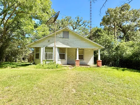 10339 E Us Highway 84, Palestine, TX 75801