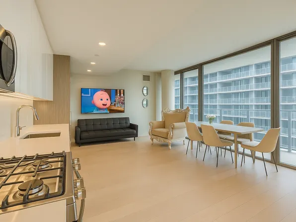 131-01 40th Road image 2 of 9