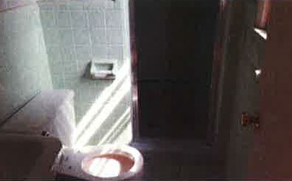 5th image of 308 N Edinborough St