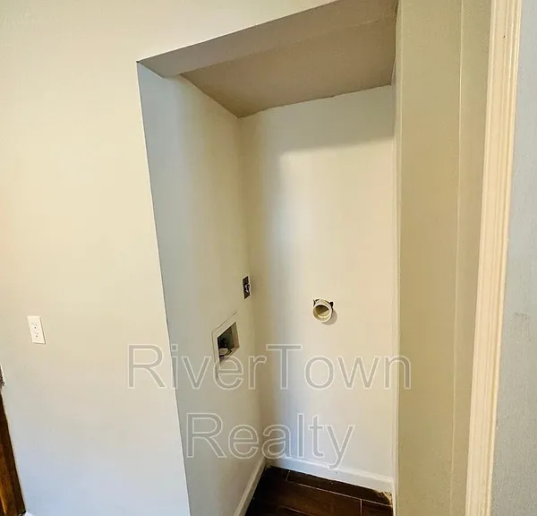 155 Clark Pl — Photo 12