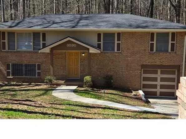 3595 Orbit Ct, Ellenwood, GA 30294