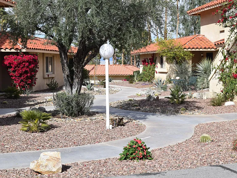 72766 Tony Trabert Ln — Photo 2