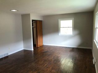 112 Clinton Springs Ave APT 4, Cincinnati, OH 45217