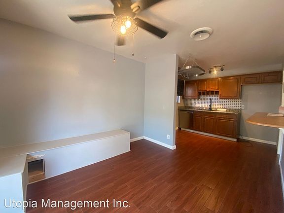 4th image of 1313 Gerry Way