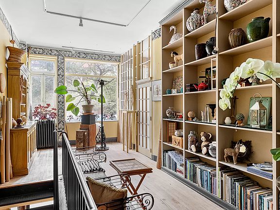 5th image of 1143 Park Ave