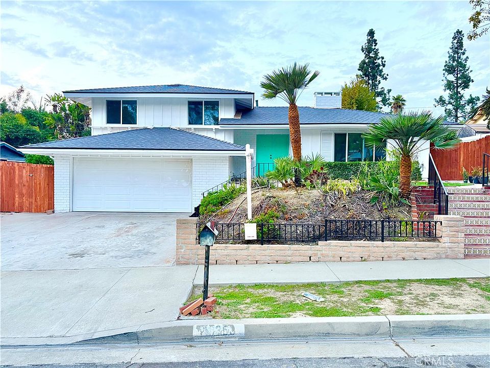 1st image of 16353 Canelones Dr