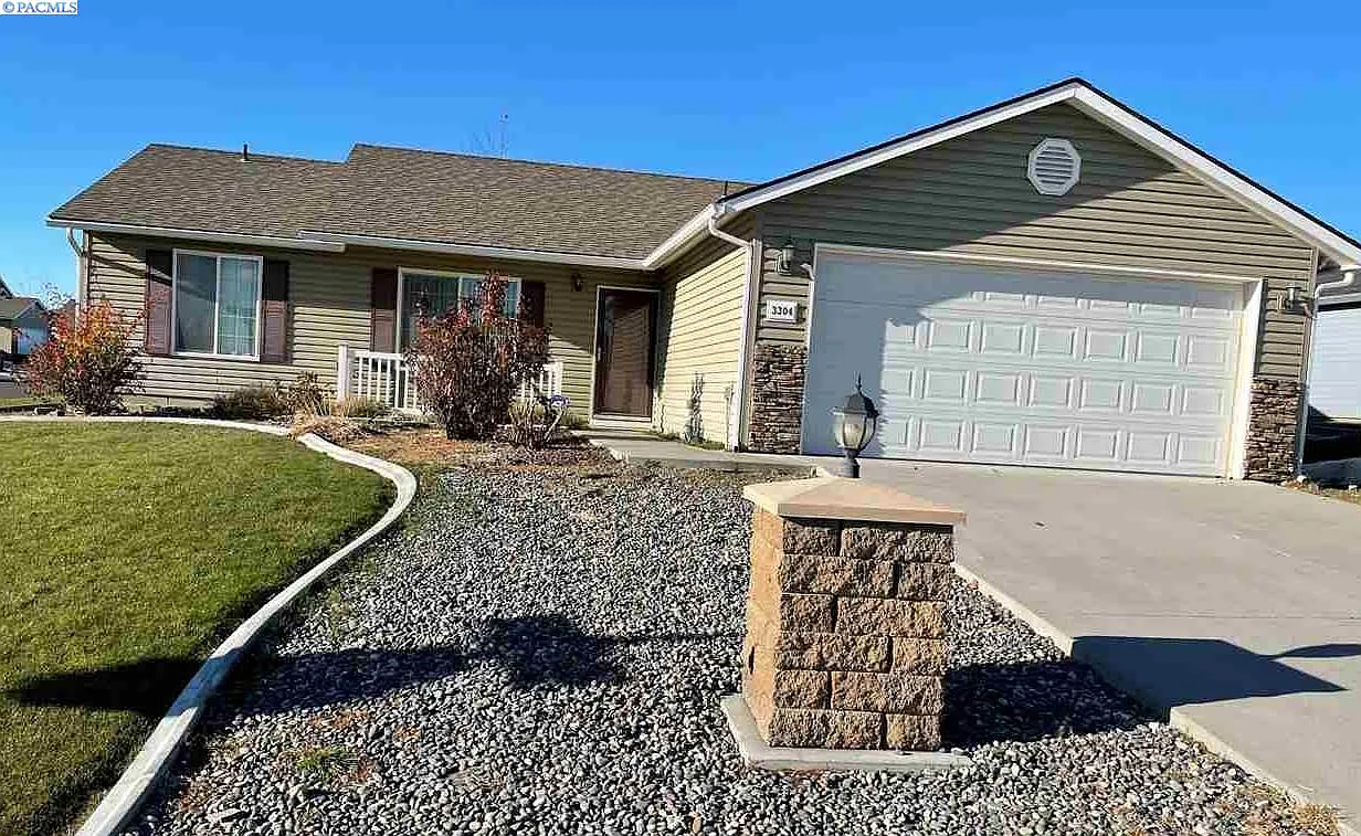 3304 Keeneland Ln photo 1