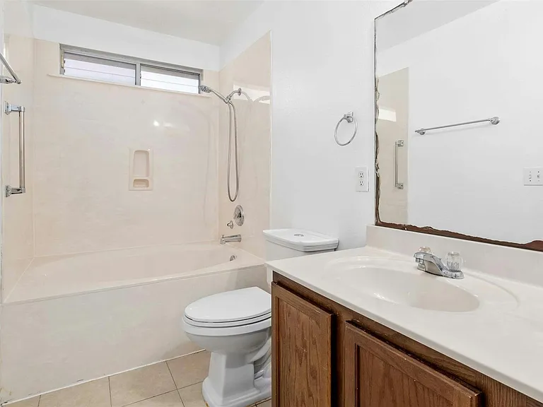 12409 Sky Harbor Dr — Photo 15