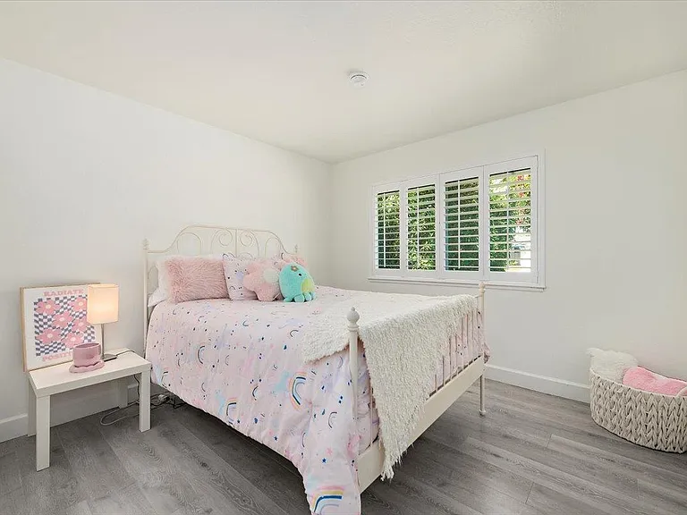5821 Blossom Ave — Photo 5