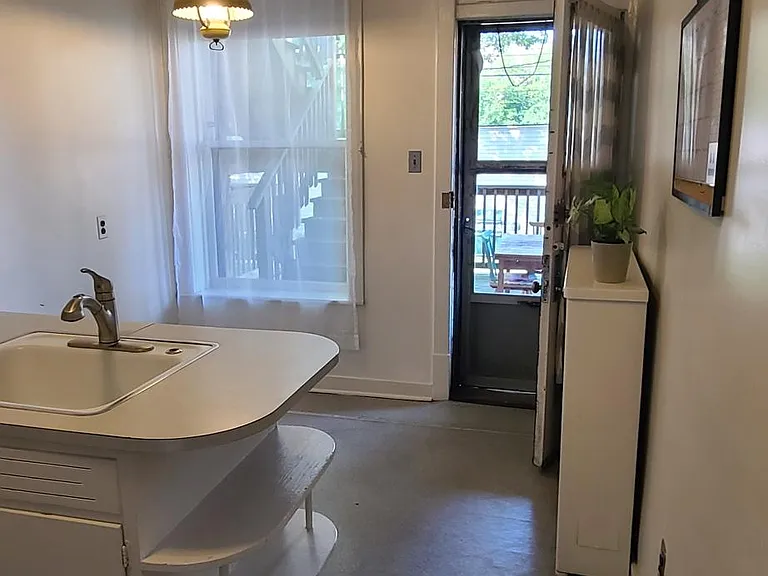 1926 Sherman Ave #1S — Photo 78