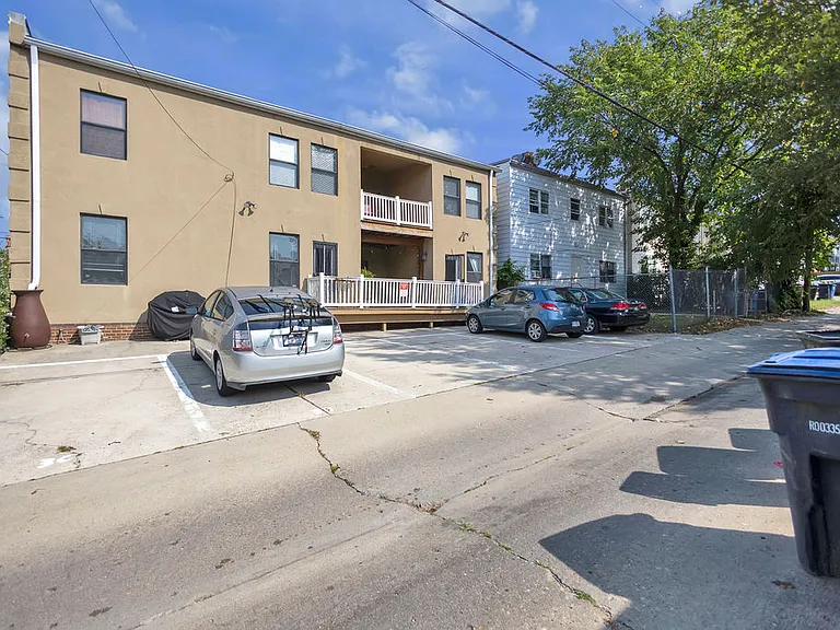 1301 Adams St NE #C — Photo 17