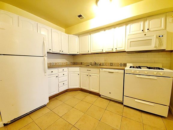 5th image of 503 W 150th St #1