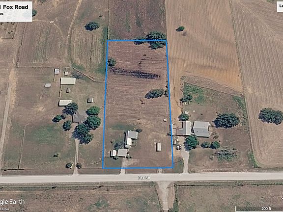3rd image of 1701 Fox Rd