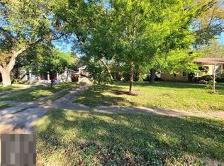 1542 Oak Knoll St, Dallas, TX 75208