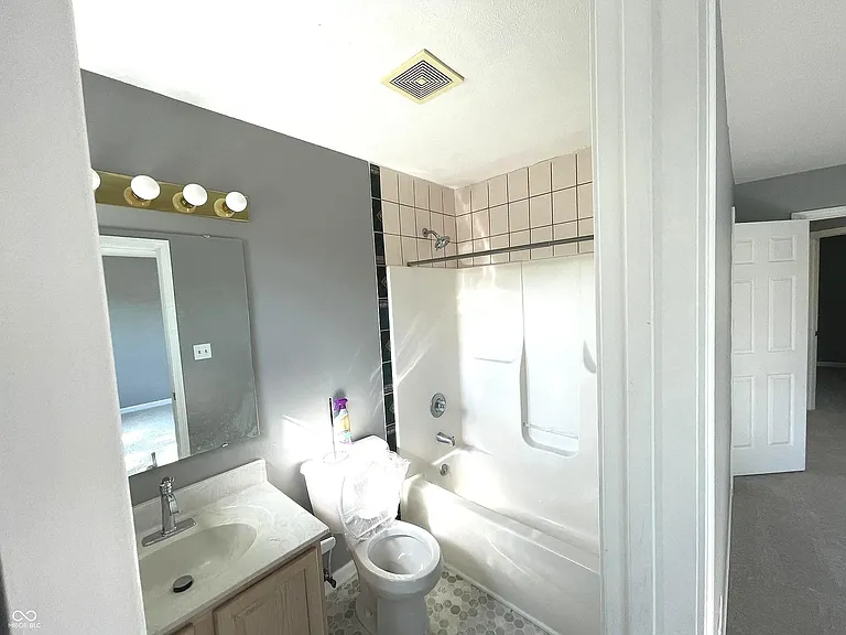 2636 Mae Cir — Photo 24