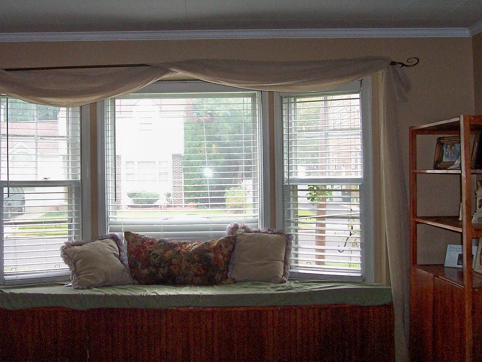 Bay window