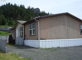 550 S State St UNIT 143, Sutherlin, OR
