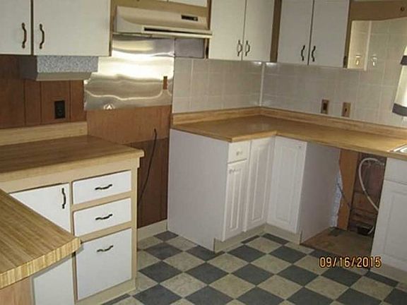 5th image of 631 N 6th St