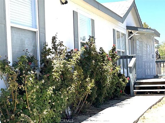 3rd image of 11120 Colt Ave