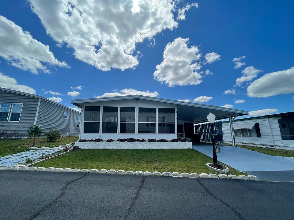 1st image of 221 Colburn Dr