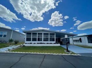 221 Colburn Dr, Debary, FL 32713