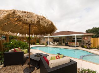 101 Sunflower Dr, Pflugerville, TX 78660