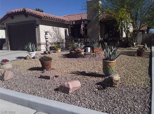 7424 Lattimore Dr, Las Vegas, NV 89128