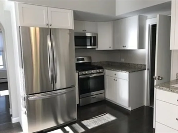 9 Neponset Ct #2, Boston, MA 02131