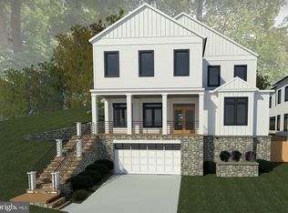 3196 N Pollard St, Arlington, VA 22207