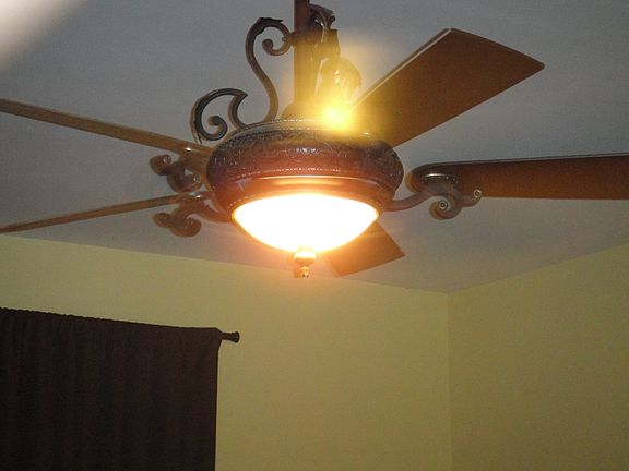 3 spd fan with dimmer light