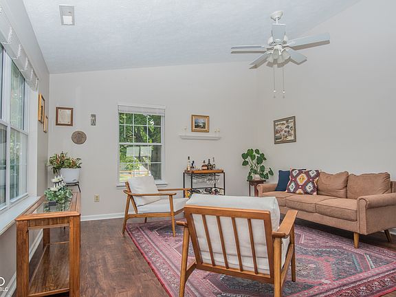 5th image of 3109 Hodson Ct
