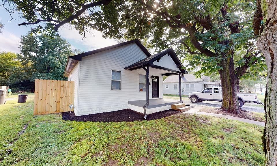 3501 W 10th St, Indianapolis, IN 46222 Zillow