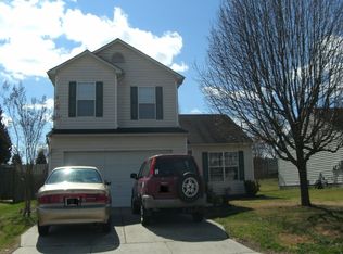 1756 E Ridge Heights Dr, Fuquay Varina, NC 27526