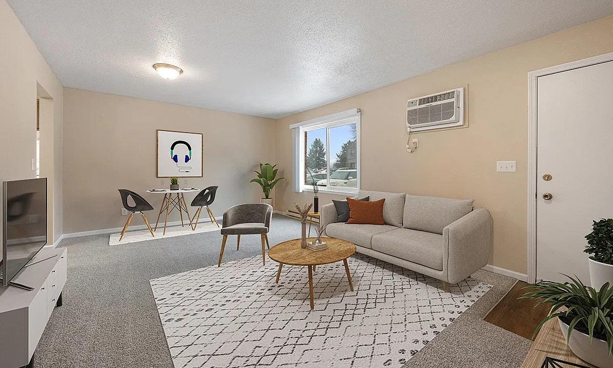 Building Photo - Silver Springs Apartment Homes