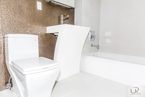 Rented by Urban Realty NYC | media 43