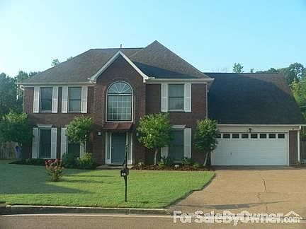 Tons of Curb Appeal