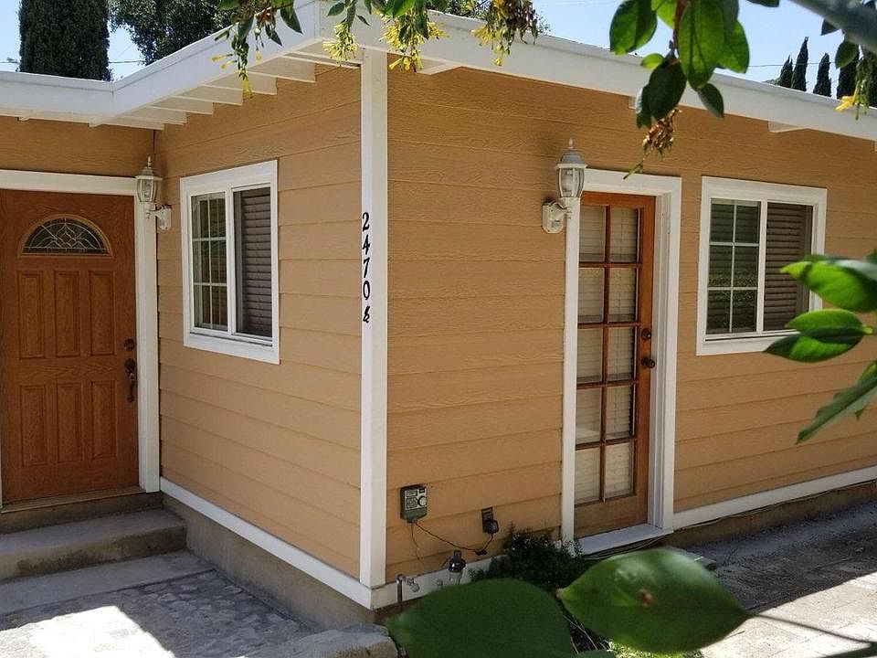 1st image of 2470 Florencita Ave