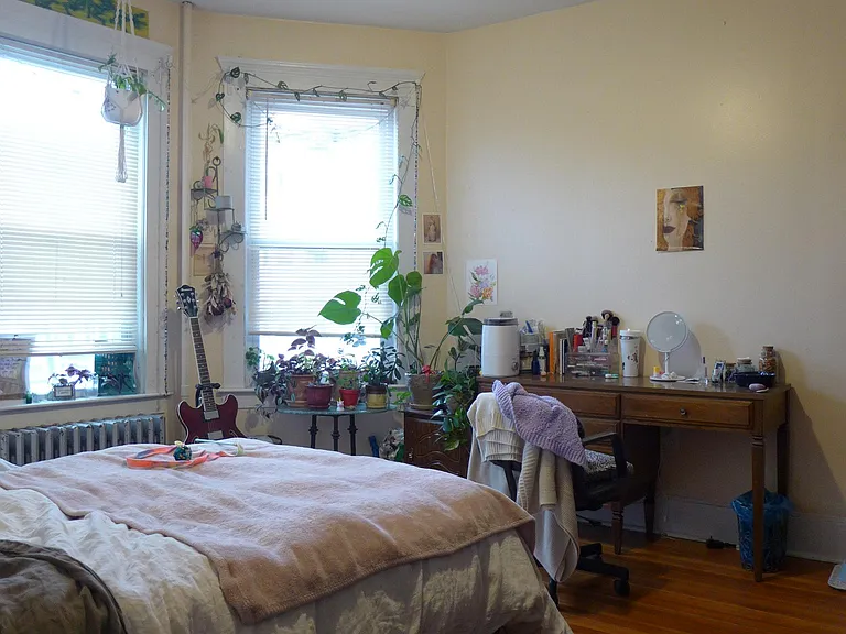 158 Hillside St #1 — Photo 11