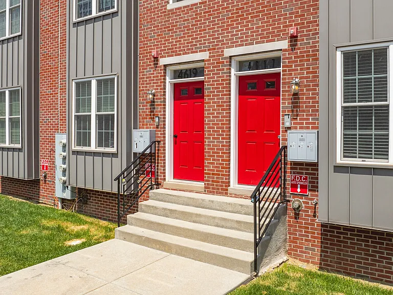 4618 Sansom St #4621-2 — Photo 3