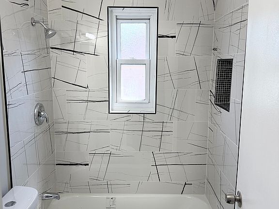 3rd image of 2808 San Rae Dr APT 2
