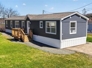 4 Alex Ave, Salisbury, NB E4J1Z2