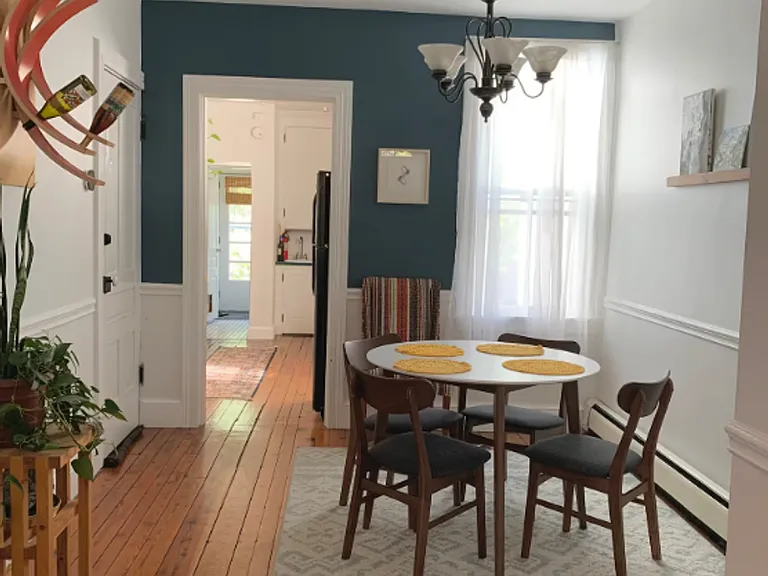 111 S East St — Photo 5