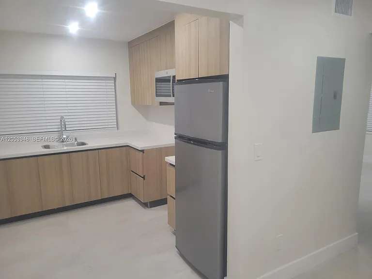 2900 W Flagler St #11 — Photo 10