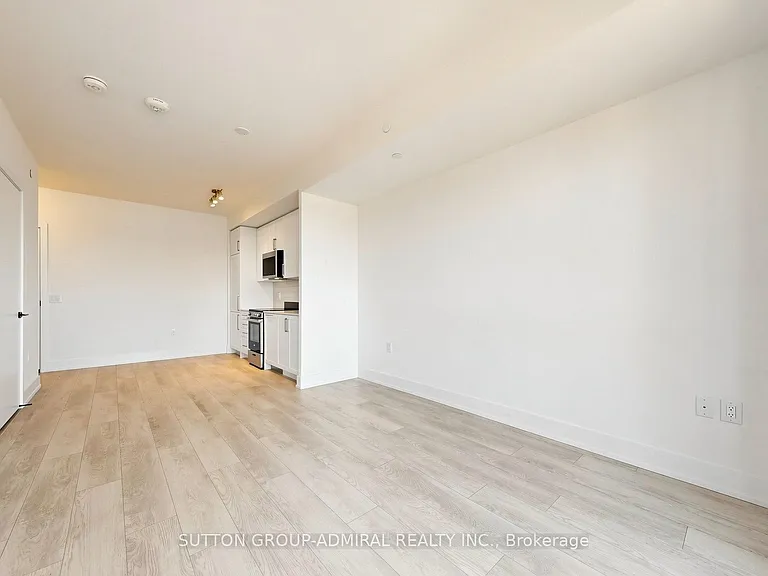 2450 Old Bronte Rd #442 — Photo 4