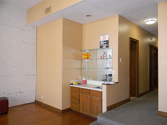 4th image of 2315 Strand St Ste 2A