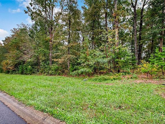 3rd image of 862 Champagne Ln Lot 5